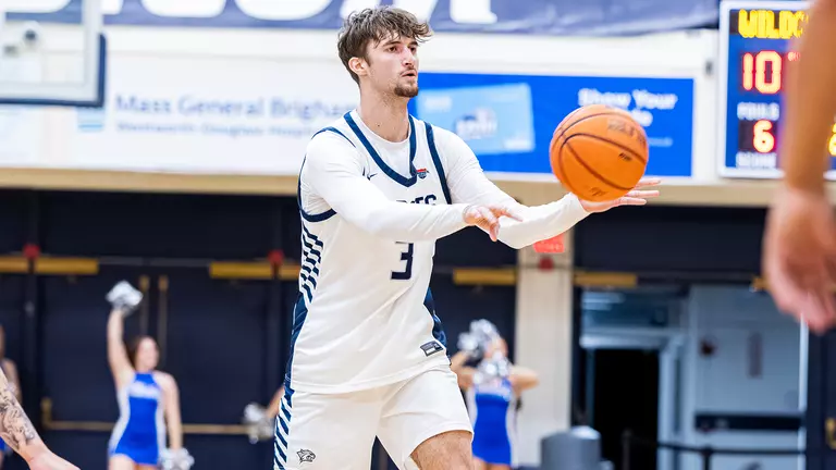 UNH Returns to Road Nov. 18 at Providence