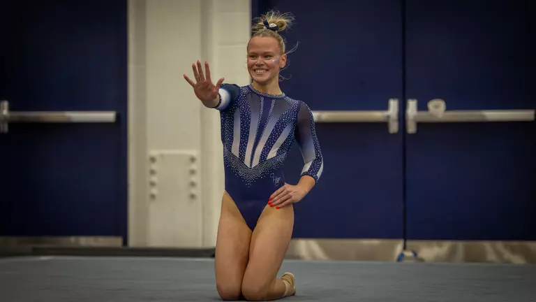 Minaev Wins Three Events to Pace Team Blue to a 9-7 Victory