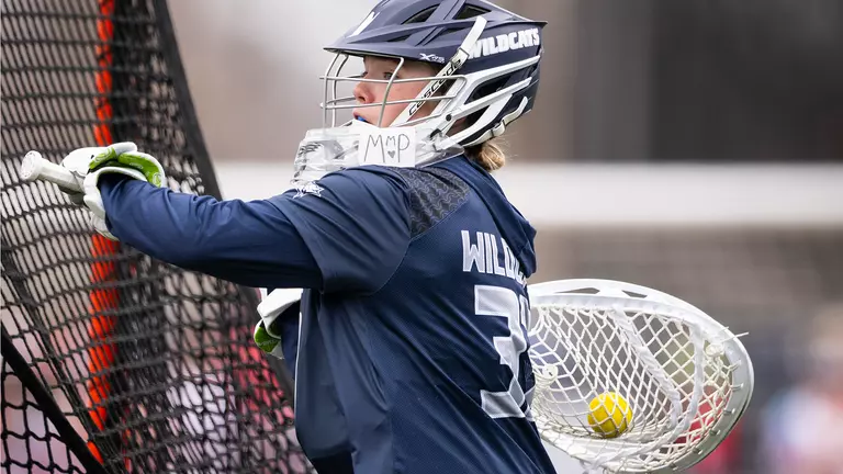 Thomas Records 12 Saves in 15-8 Loss at UMass Lowell