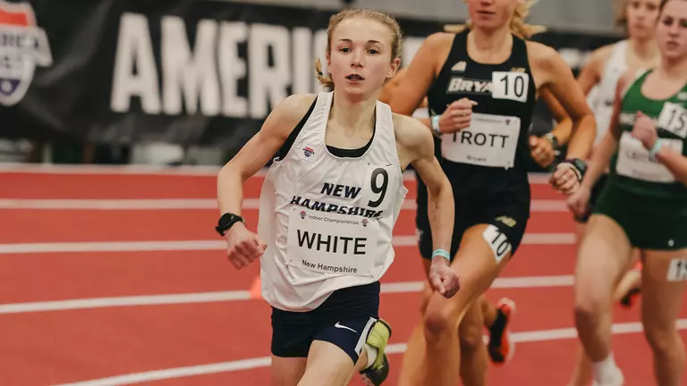 White Shatters 10,000m School Record at Black and Gold Invitational