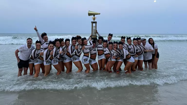 Cheer Team Wins NCA All-Girls Division I National Championship