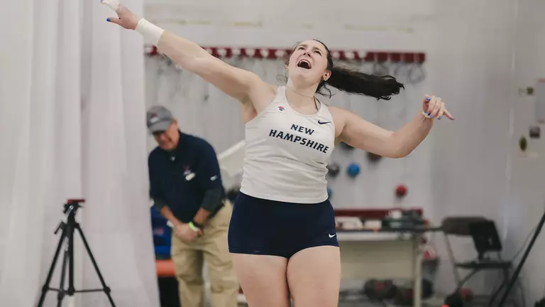 Moore & Reaves Earn Second-Place Finishes at Pre-Conference Invitational