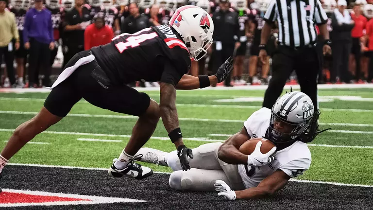 #23 UNH Edged 34-29 by FBS School Ball State