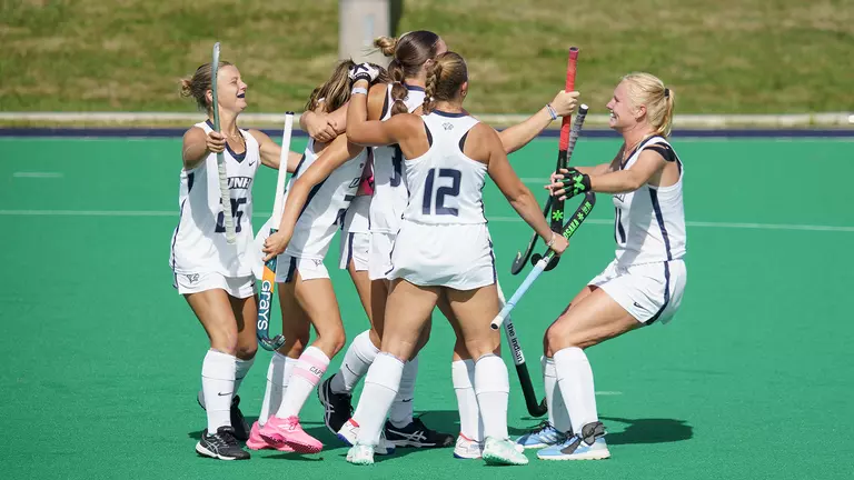UNH Renews Regional Rivalry at Boston U. (Sept. 28)