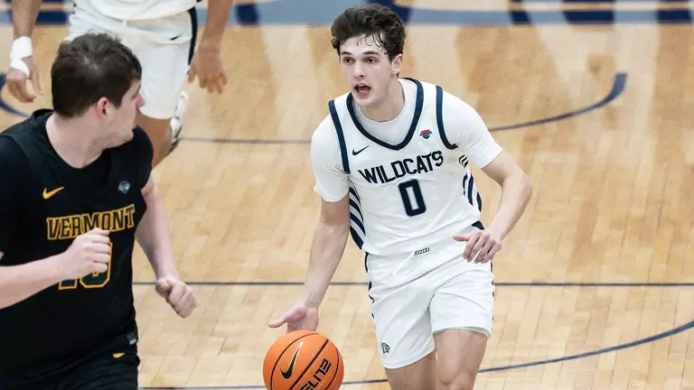 Balanced Offense, Stifling Defense Propel UNH Past Maine, 65-48