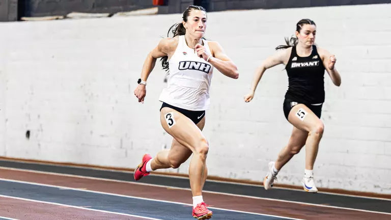 Women's Indoor T&F Returns to Paul Sweet Oval to Face UMass Lowell (Feb. 11)