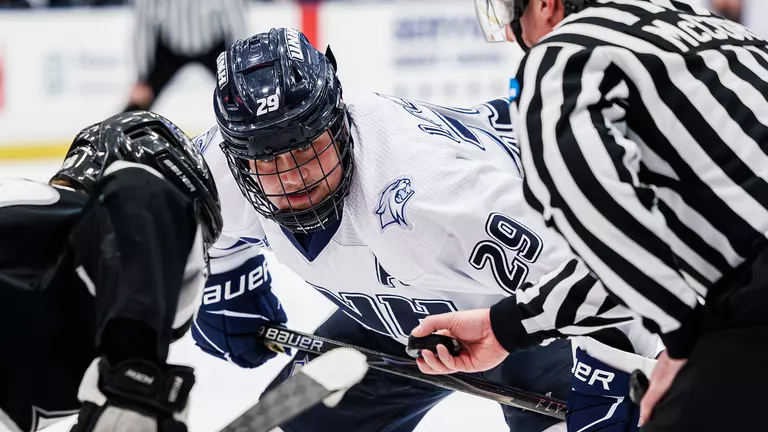 'Cats to Start Home-And-Home at #6 PC on Friday; Saturday Home Game