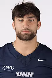 Ethan Aghakhan 92_football headshot_AEM_20268100085