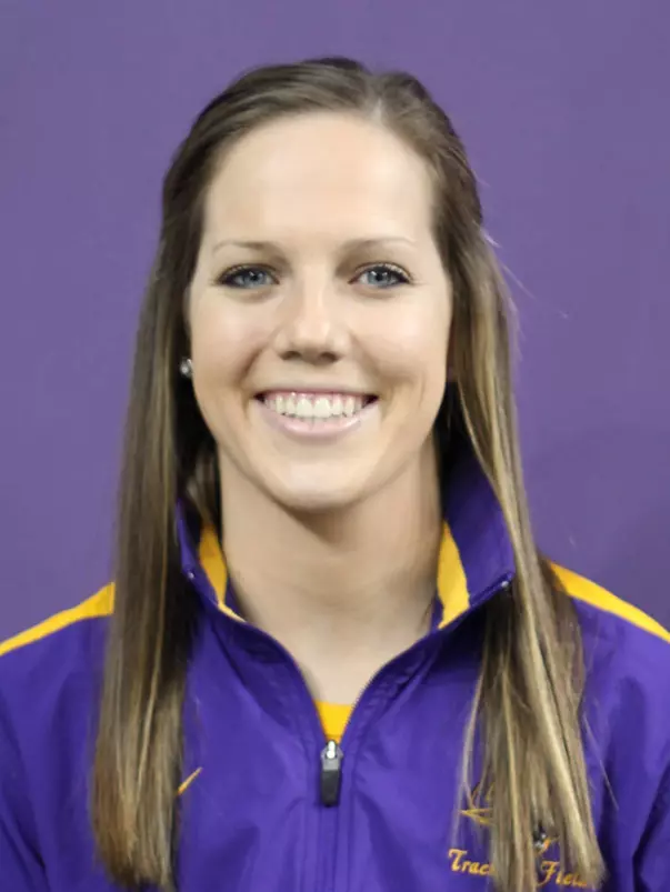 Courtney Holub