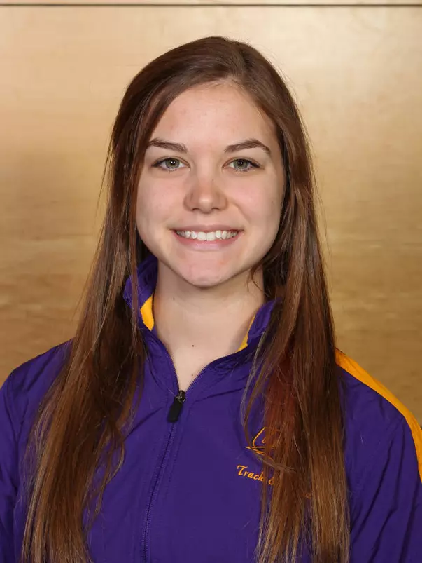 Maddie Irmen