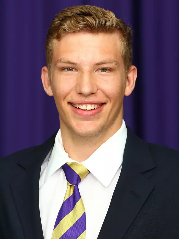 LincolnConrey-headshot-2015