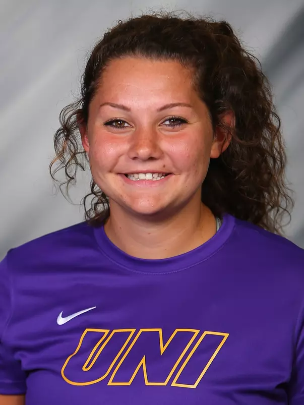 Julianne_Trizzino-2015