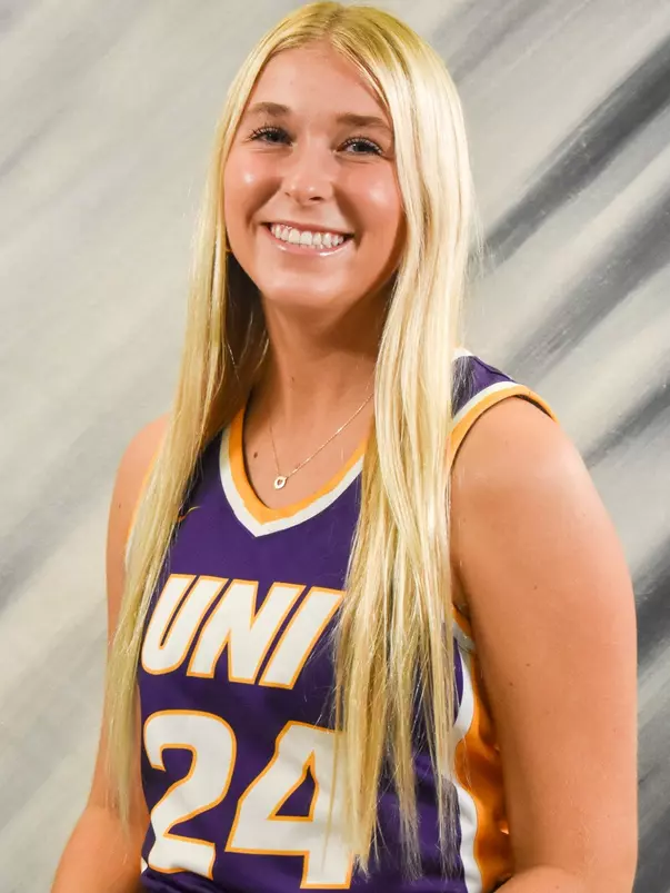 Kayba Laube Headshot 2022