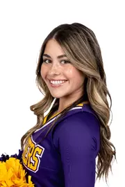 Isabelle Fuller_2024 headshot
