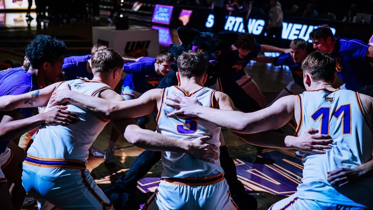UNI men’s basketball hosts Upper Iowa in preseason exhibition