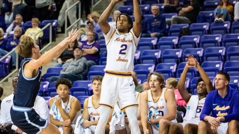 UNI men’s basketball opens 125th season against CSUN