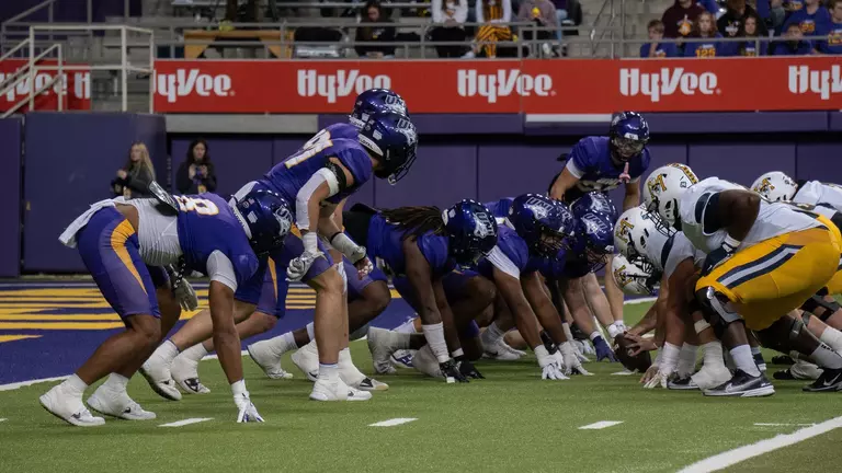 UNI football: Panthers take on reigning FCS National Champion Bison