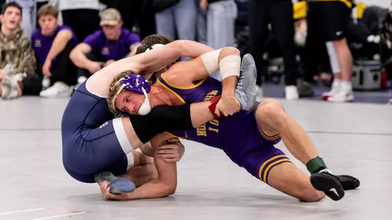 UNI wrestling: Four earn silver medals at Younes Hospitality Open.