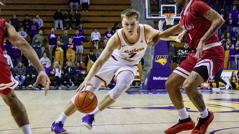 Ben Schwieger (2025-26 vs. NIU)