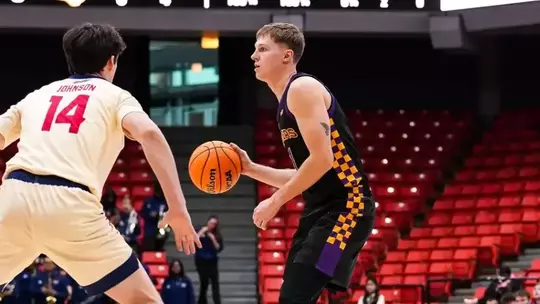 UNI men's basketball at UIC | Dec. 17, 2025 (Chicago, Ill.)