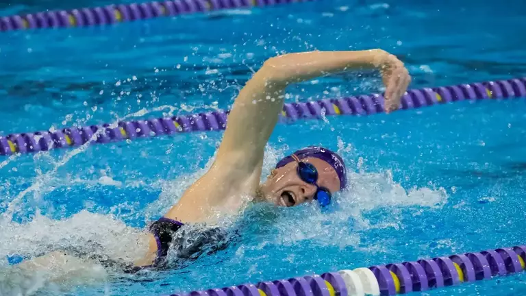 Panther swimming and diving tops Illinois State in road dual Image
