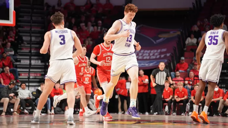 Panther men’s basketball comes up short in late rally at Illinois State