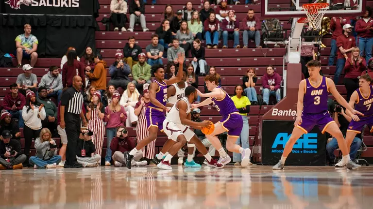 Panther men’s basketball falls at Southern Illinois