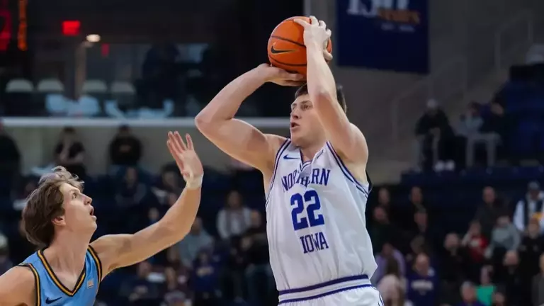 UNI men’s basketball to wear lavender for annual Hope Always game