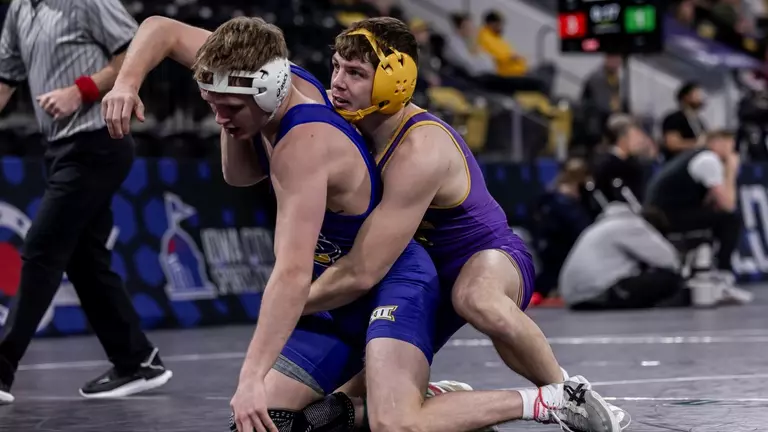 Rinken, Thorpe win Loras Open titles for UNI wrestling