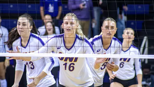 UNI volleyball outlasts road challenge from Indiana State Image