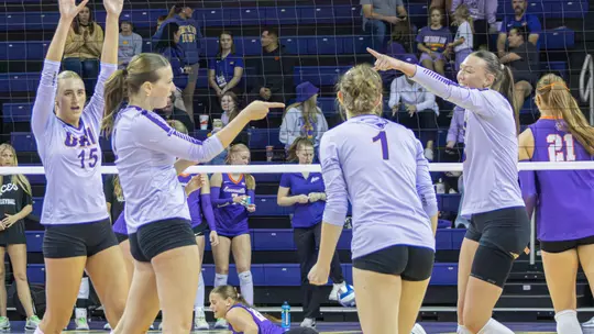 Panther volleyball cruises to 3-0 home sweep of Purple Aces Image