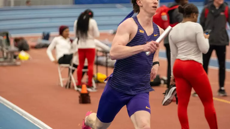 UNI men’s track and field tabbed as favorites for MVC indoor title