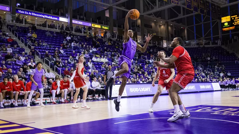UNI men’s hoops visits Drake to close 2025-26 regular season
