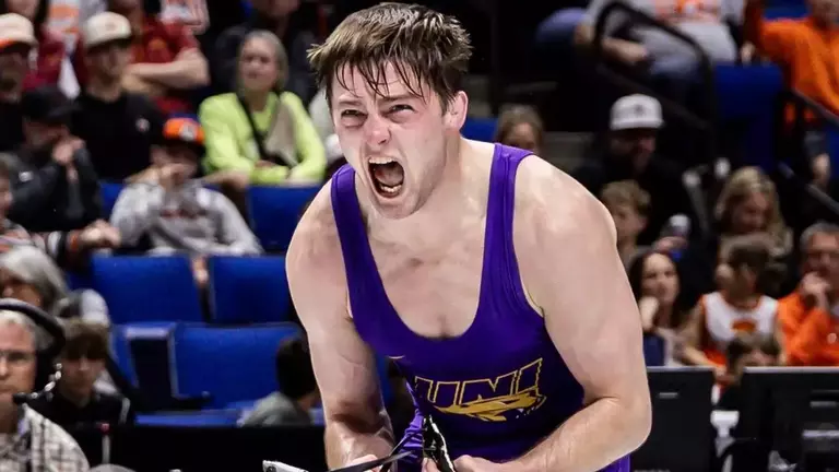 UNI wrestlers take to mats in Cleveland for NCAA Championships Image