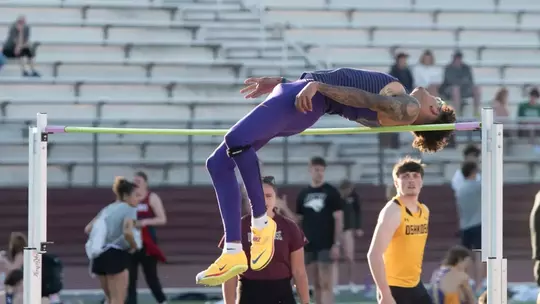 Panther track & field take on Drake Relays, Kip Janvrin Open this week Image