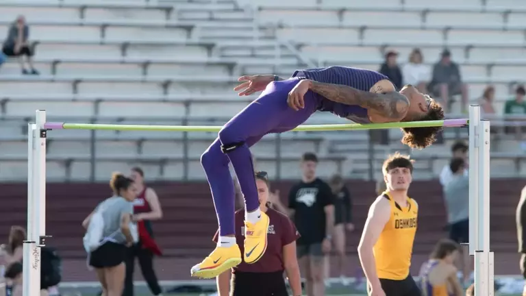 Panther track & field take on Drake Relays, Kip Janvrin Open this week Image