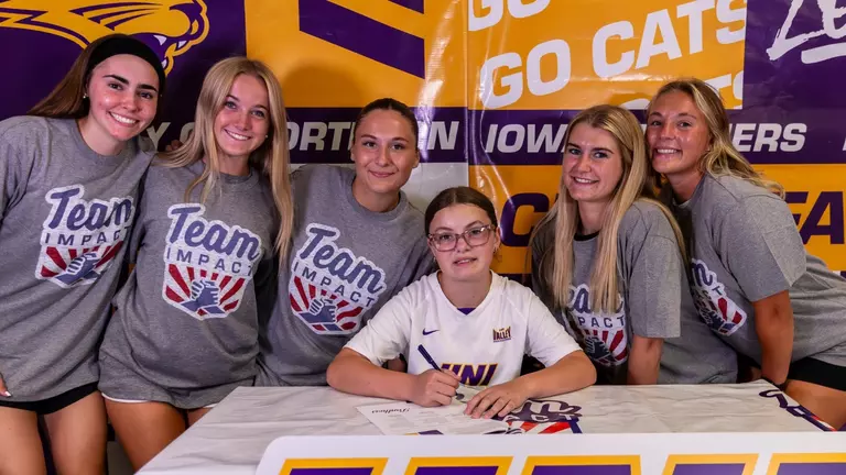 Hadley Foelske Team IMPACT Signing (2026)