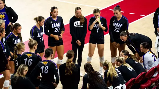UNI volleyball sweeps Rice in Houston Image