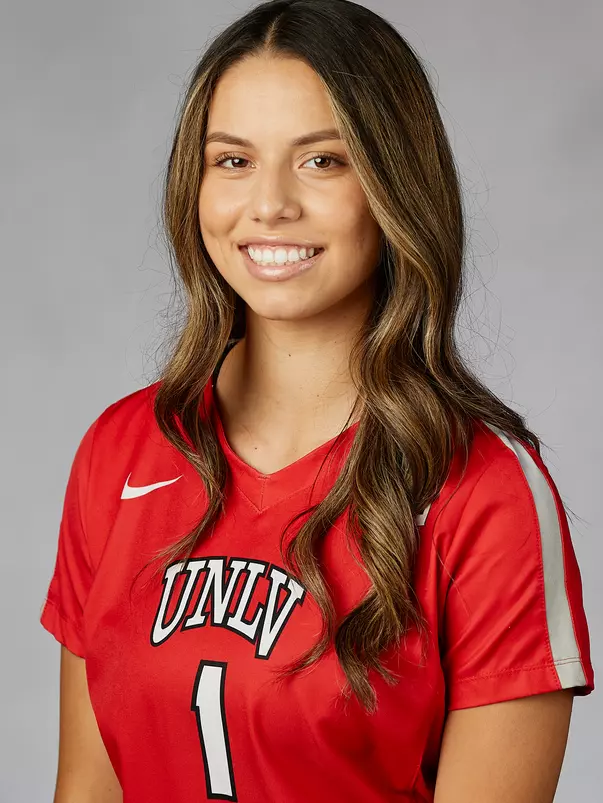 2021 Paola Garcia