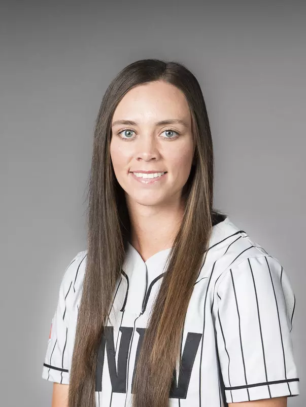 April Visser.
22-23 Softball Headshots.