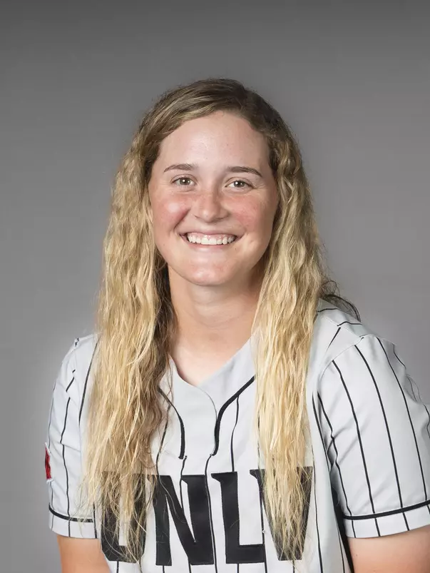 Lauryn Barker.
22-23 Softball Headshots.