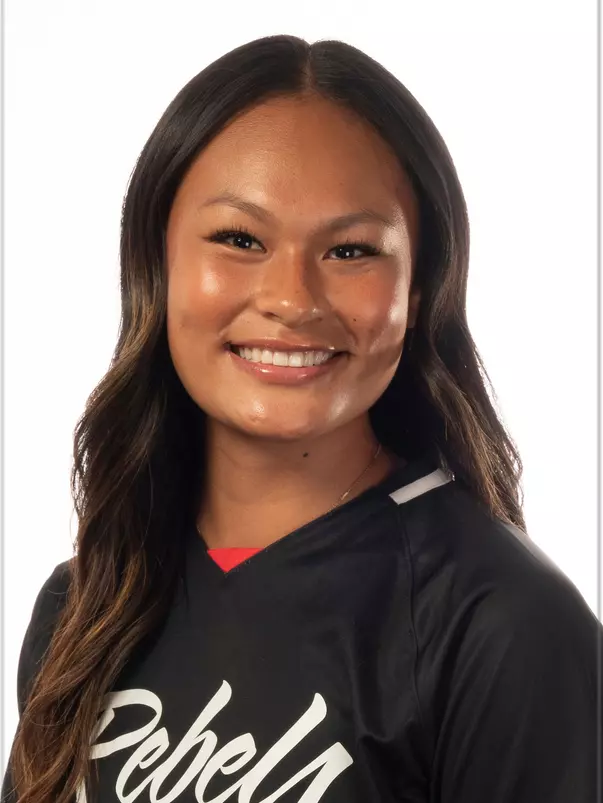 Hevani Haunga, forward.
2022-23 Women’s Soccer Headshots.