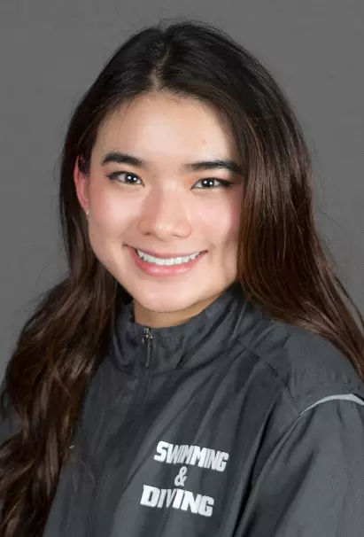 23-24 Swimming & Diving Headshots
Samantha Nguyen