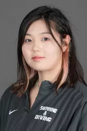 23-24 Swimming & Diving Headshots
Scarlett Cao