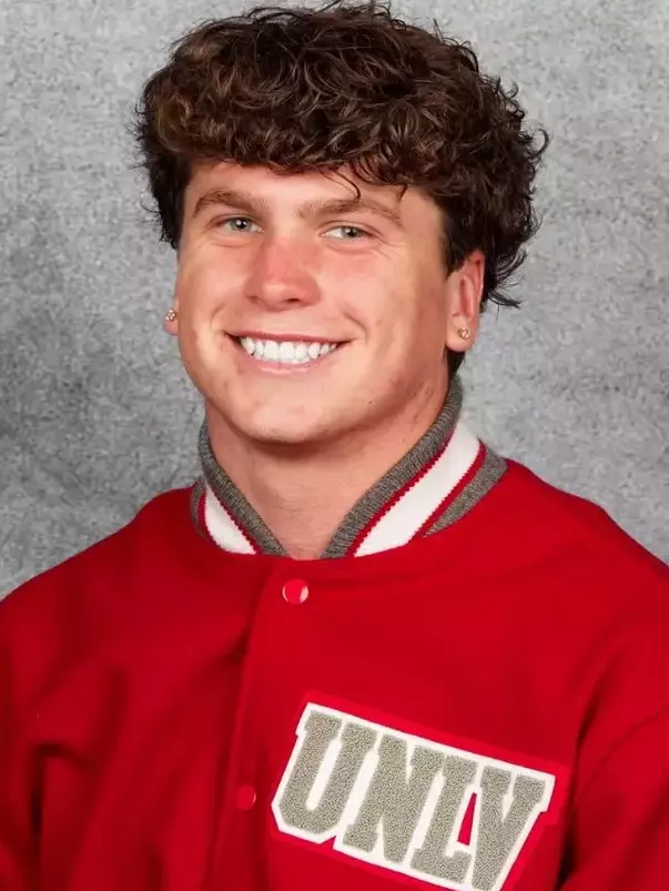 2025-26 Football headshots
Logan Christensen (28)