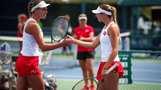 Doubles Nikol Hudson