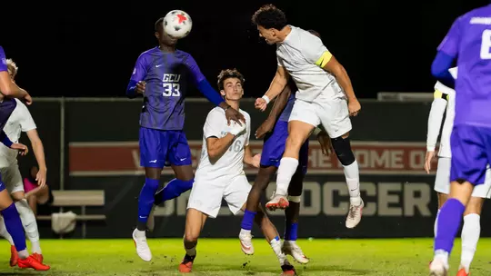 Manolo Vazquez Action Photo