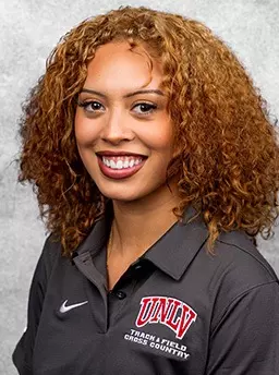 Angelina Vasquez Headshot