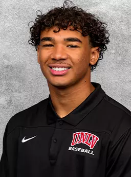 DaMari Hall Headshot