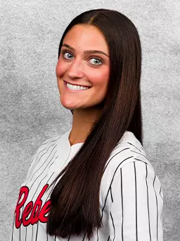 2027 Softball Headshots
